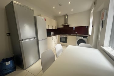 5 bed house, Lower Broughton Road, Charlestown, Salford, M72HR - Image 13